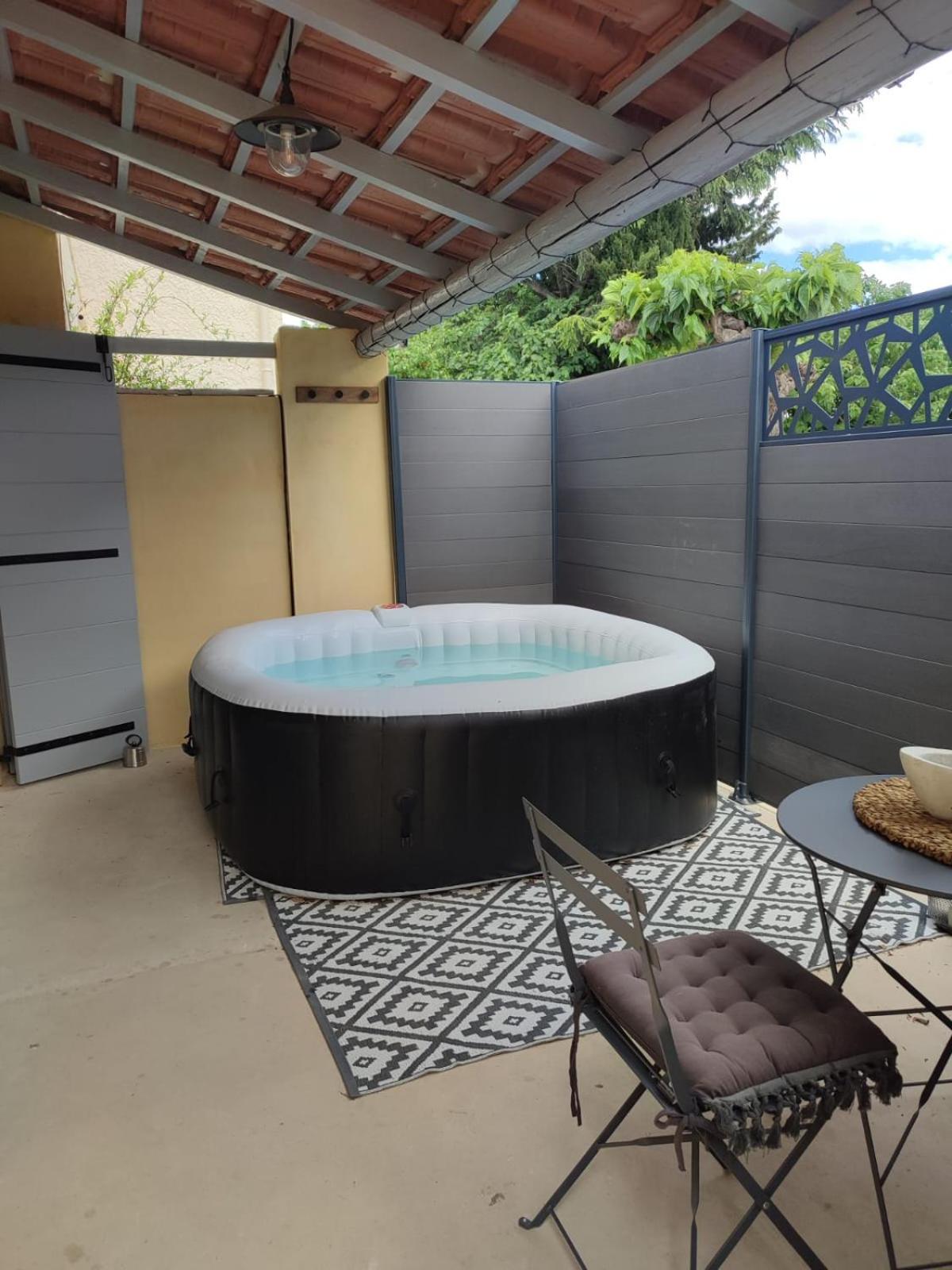 Holiday home Alpilles Avec Parking Et Privatif Tarascon